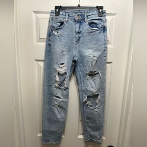 American Eagle Mom Jean